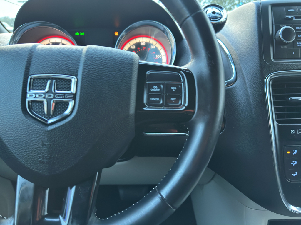2017 Dodge Grand Caravan SXT photo 17
