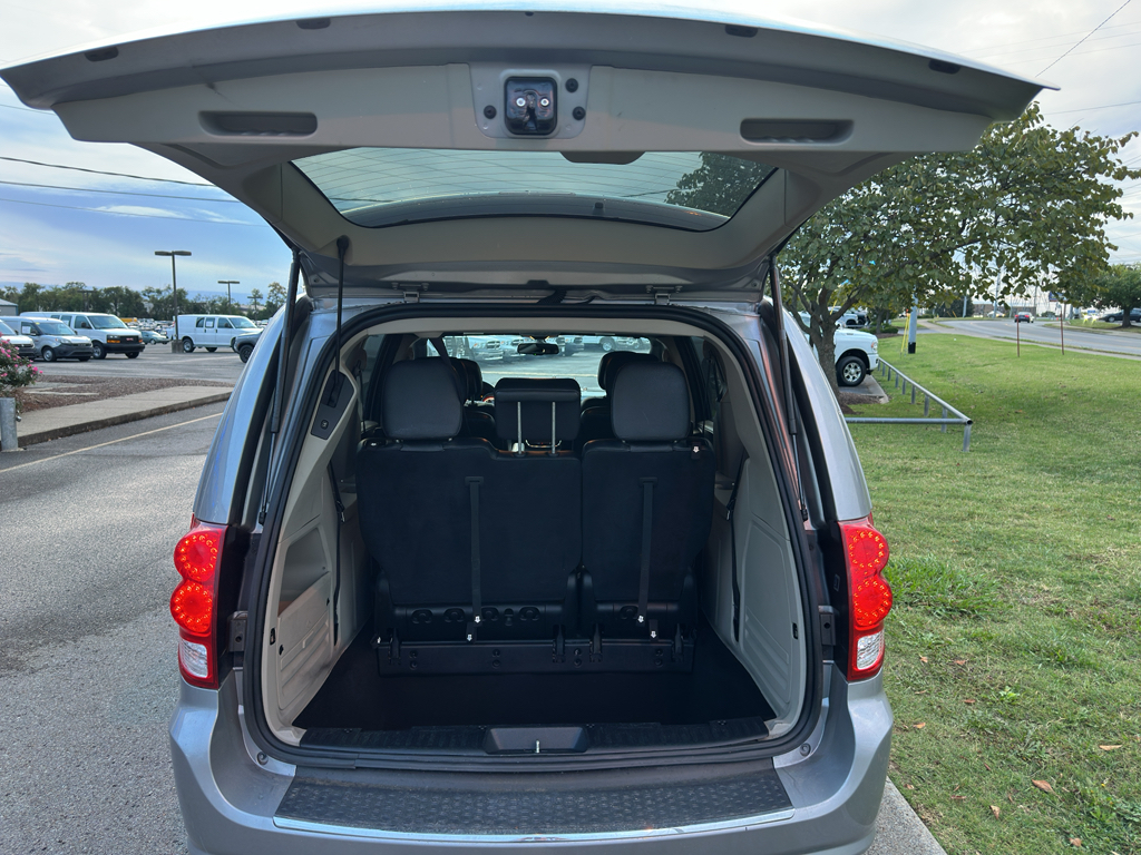 2017 Dodge Grand Caravan SXT photo 13