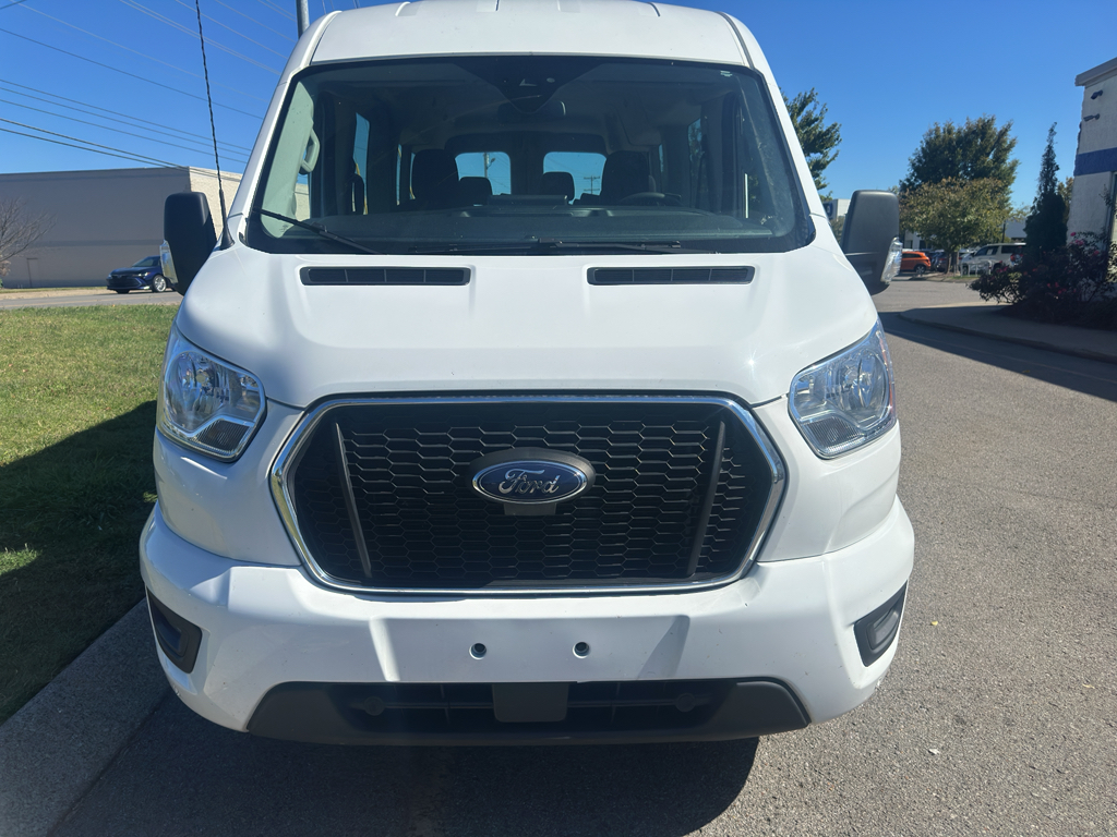 2022 Ford Transit XLT photo 2
