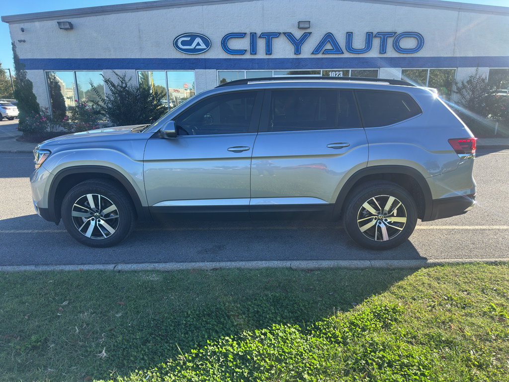 2022 Volkswagen Atlas SE photo 4