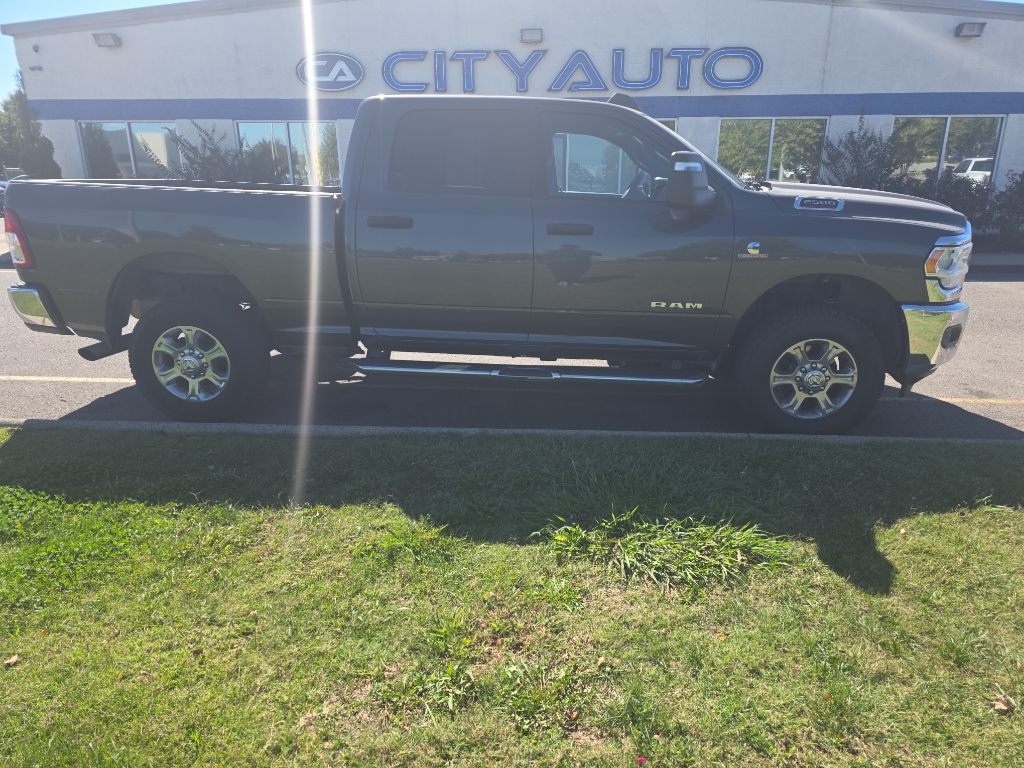 2024 Ram 2500 Big Horn photo 2