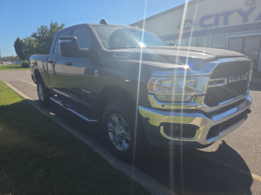 2024 Ram 2500 Big Horn photo 3
