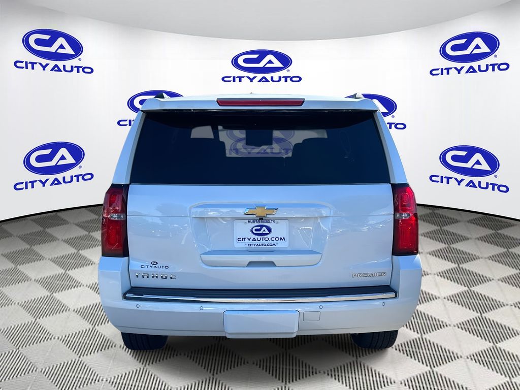 2019 Chevrolet Tahoe Premier photo 3