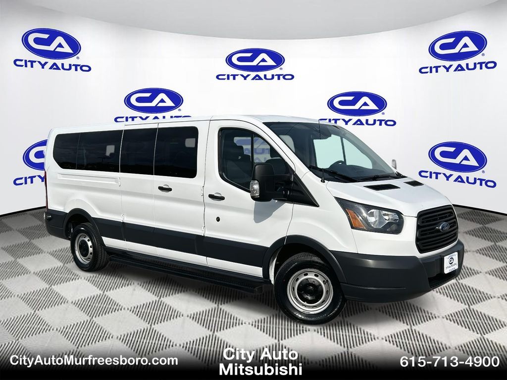 2018 Ford Transit Wagon XL's photo