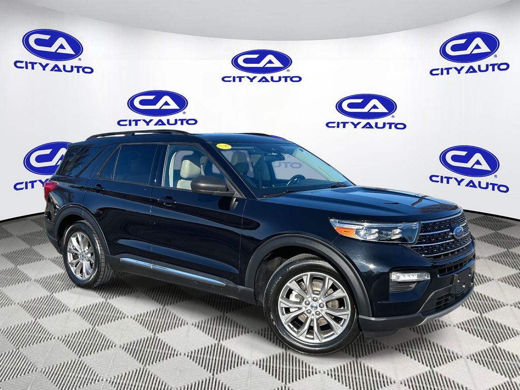 2020 Ford Explorer XLT's photo