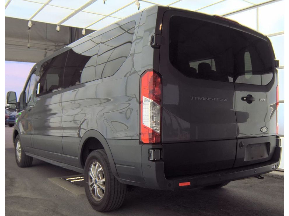 2021 Ford Transit XLT photo 3