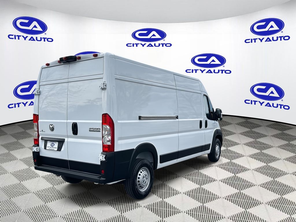 2025 Ram ProMaster 2500 Cargo Van photo 3