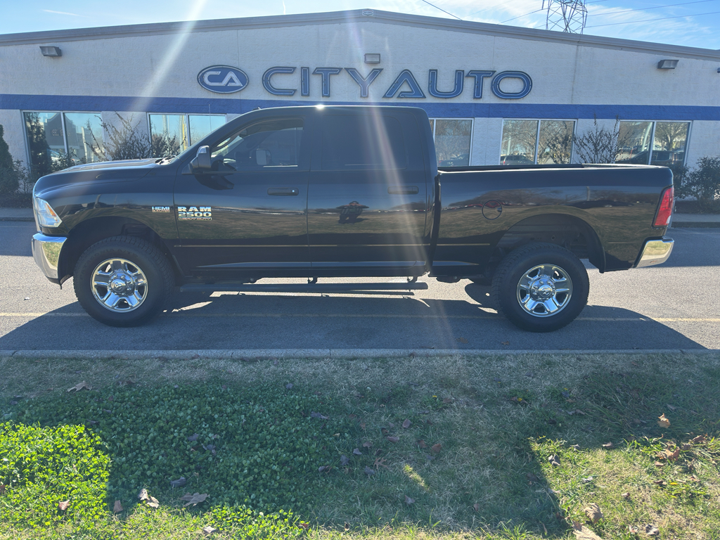 2014 Ram 2500 Tradesman photo 2