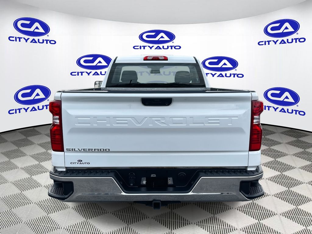 2024 Chevrolet Silverado 1500 Work Truck photo 4