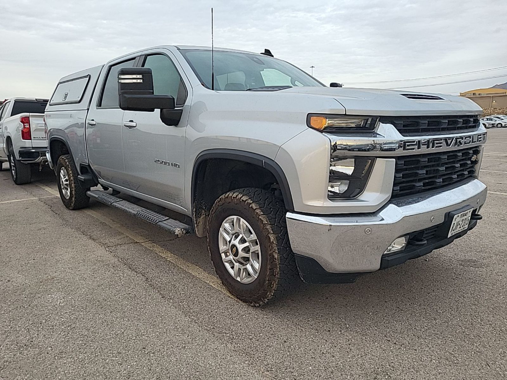 2021 Chevrolet Silverado 2500HD LT photo 2