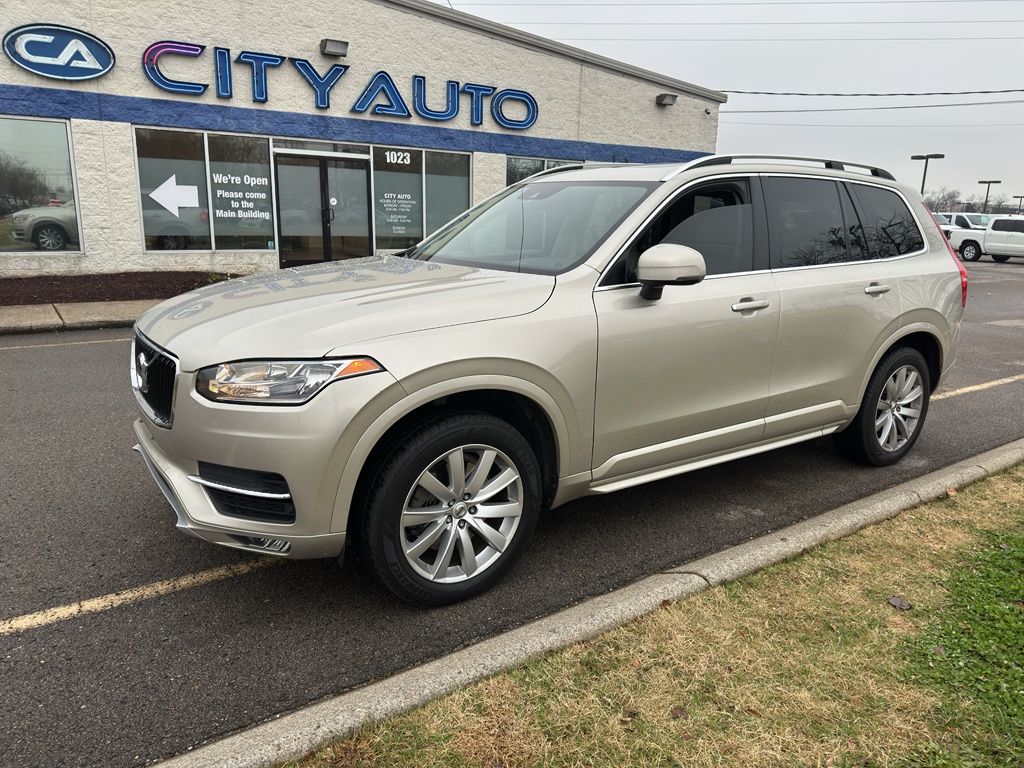 2016 Volvo XC90 Momentum