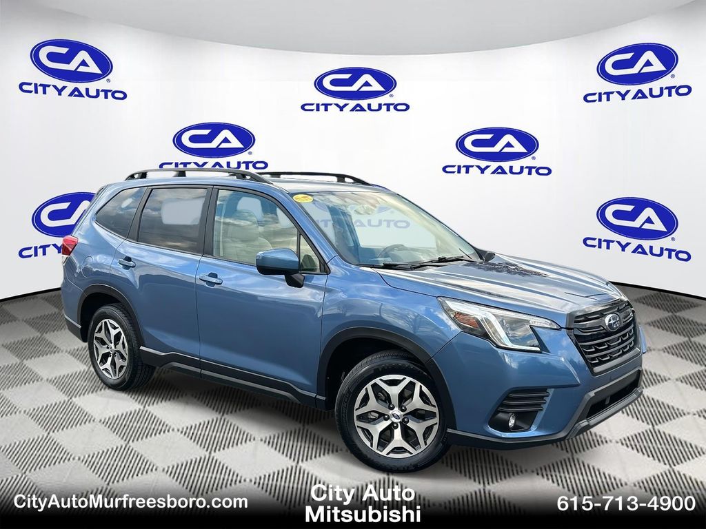 2024 Subaru Forester Premium's photo