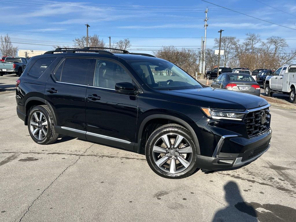 2023 Honda Pilot Touring's photo