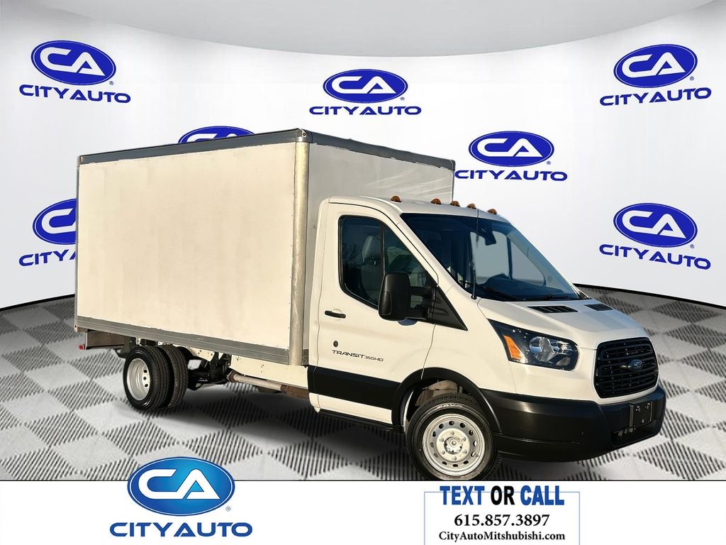 2019 Ford Transit Chassis Cab Base