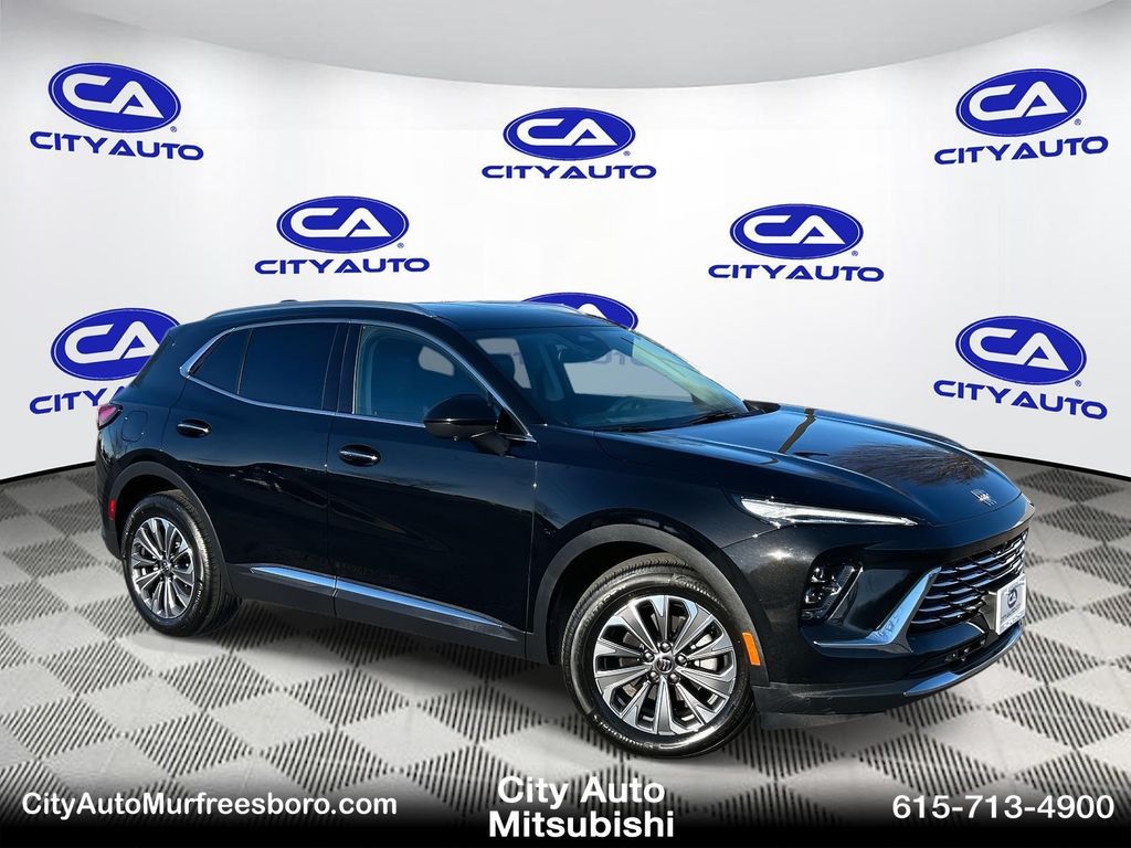 2025 Buick Envision Preferred's photo