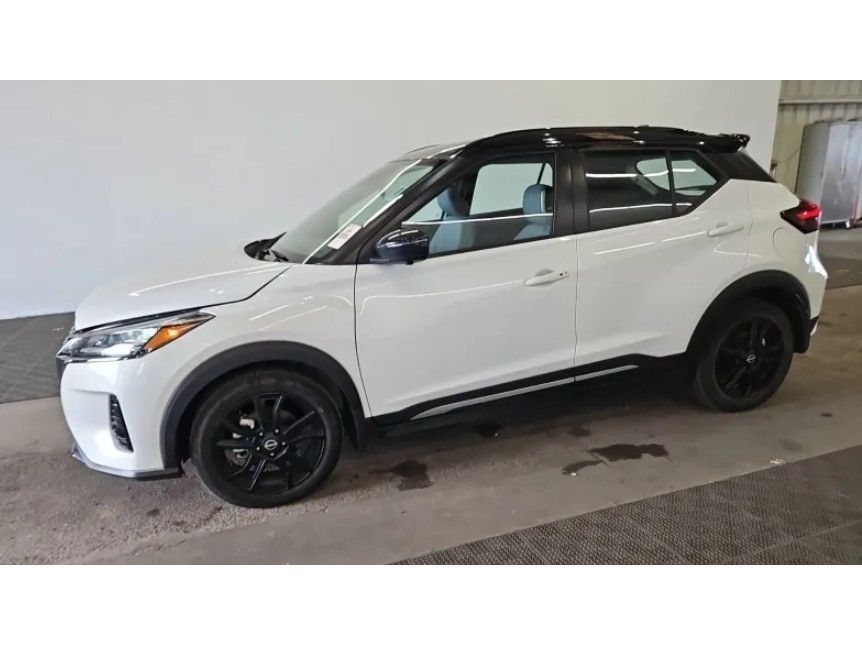 2024 Nissan Kicks SR