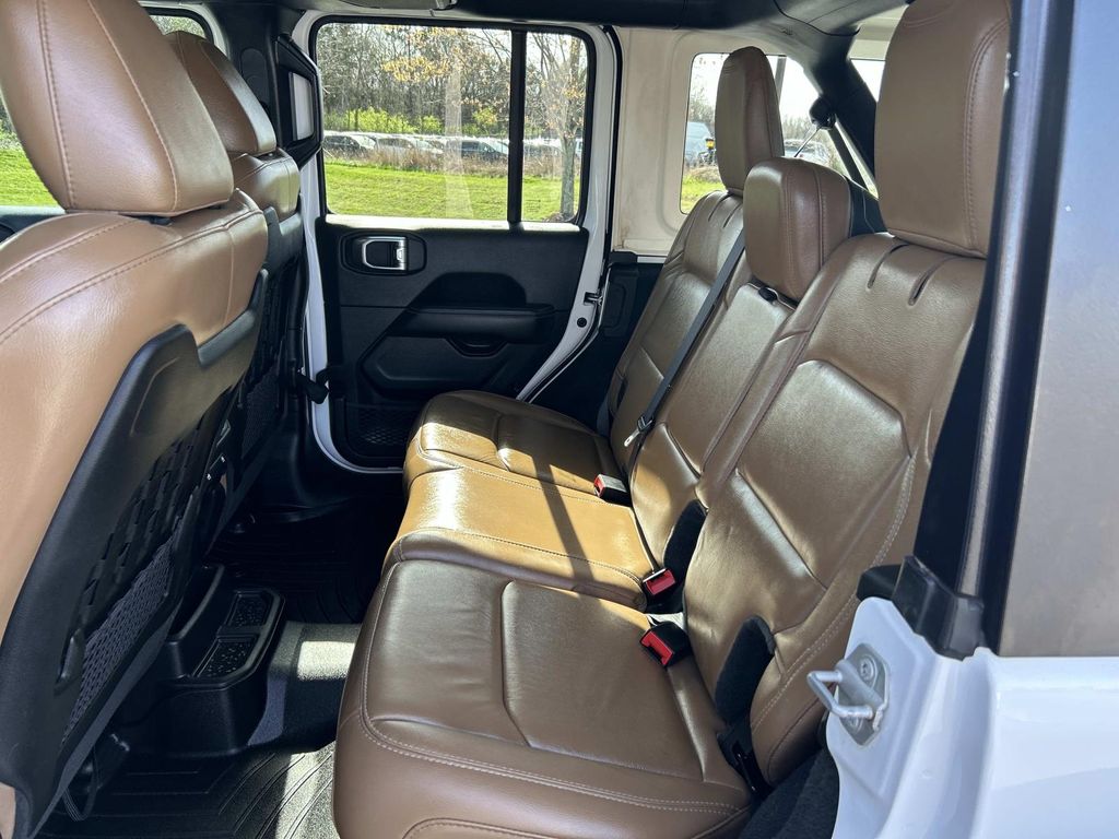 Used 2022 Jeep Wrangler SUV