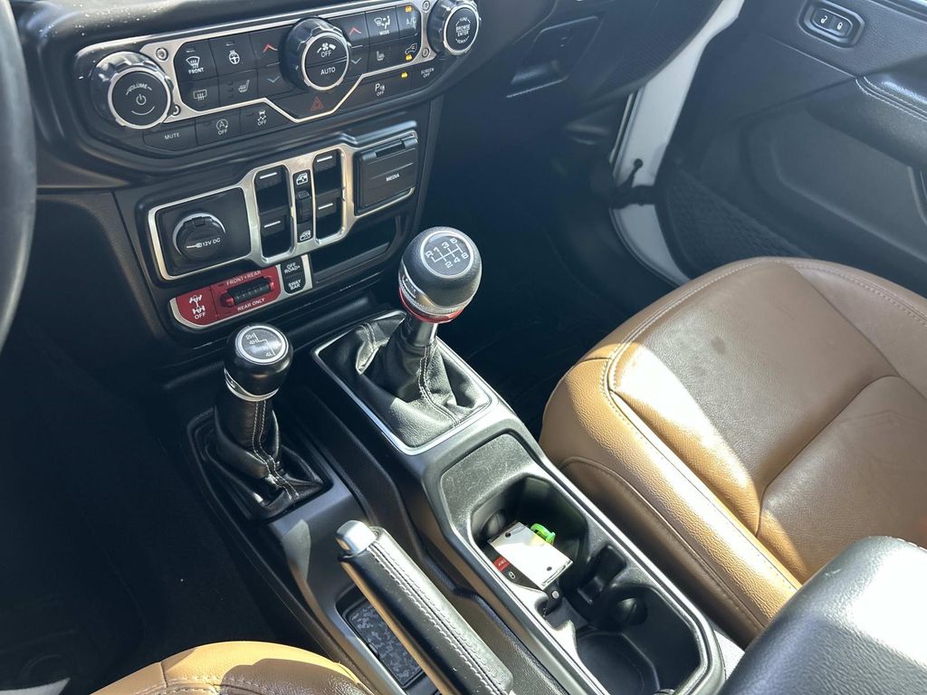 Used 2022 Jeep Wrangler SUV
