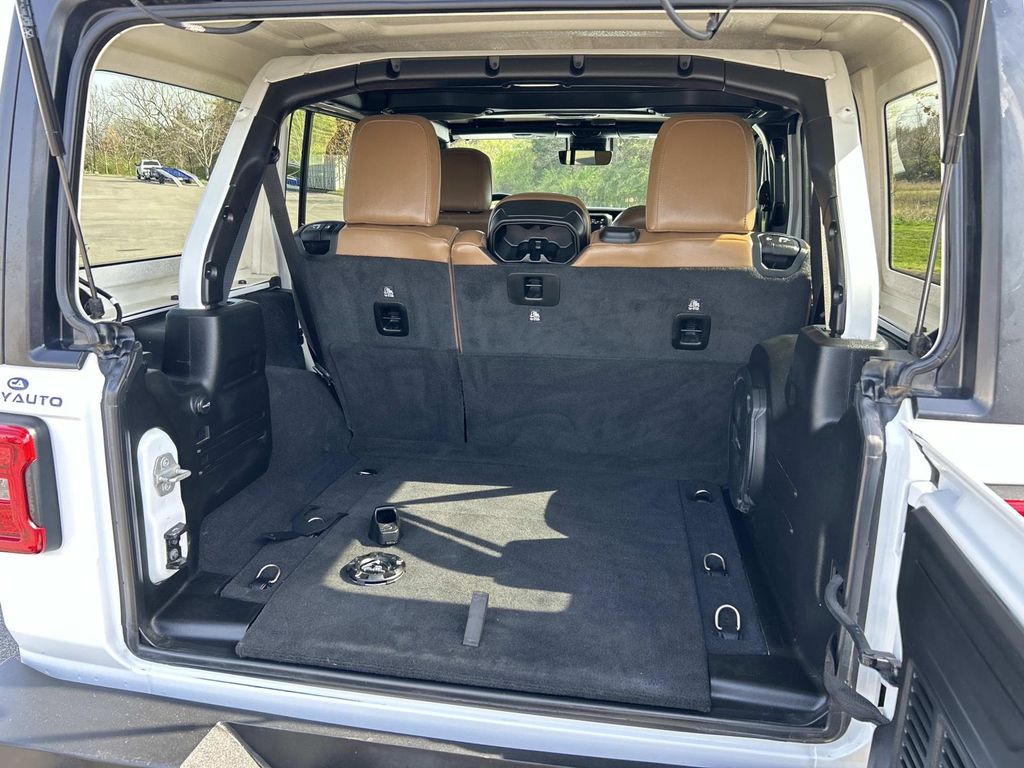 Used 2022 Jeep Wrangler SUV