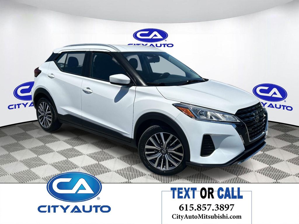 2021 Nissan Kicks 1.6 SV's photo