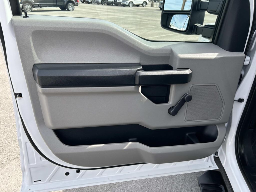 2019 Ford F-250 Super Duty XL - Photo 30
