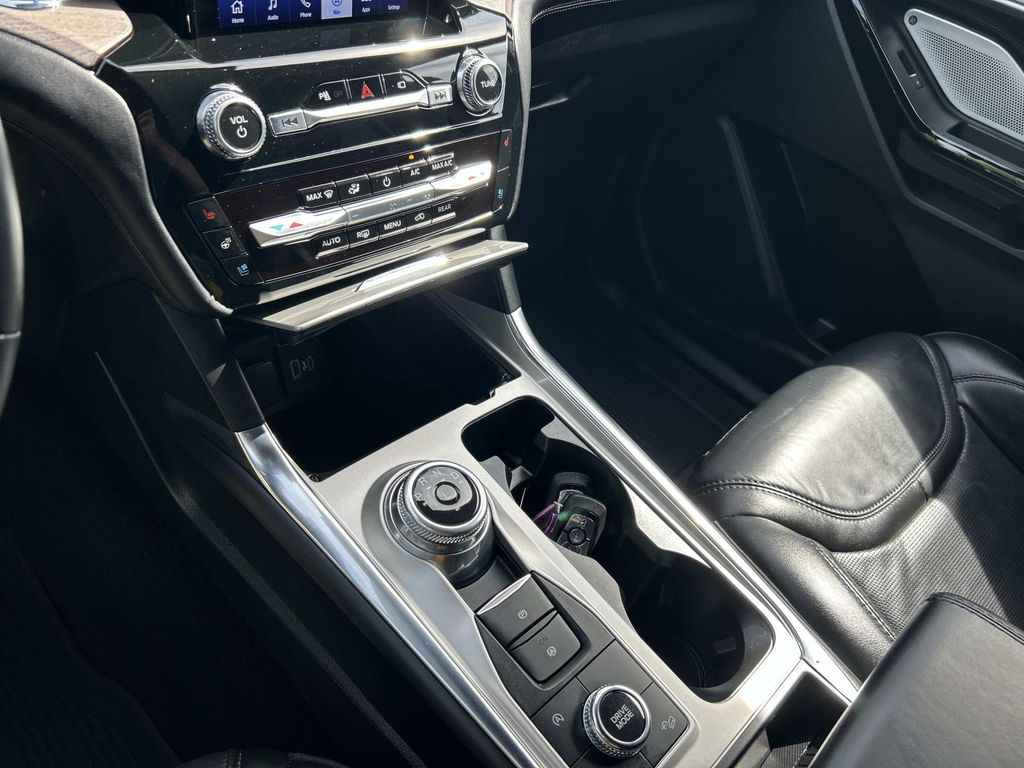 Used 2023 Ford Explorer SUV