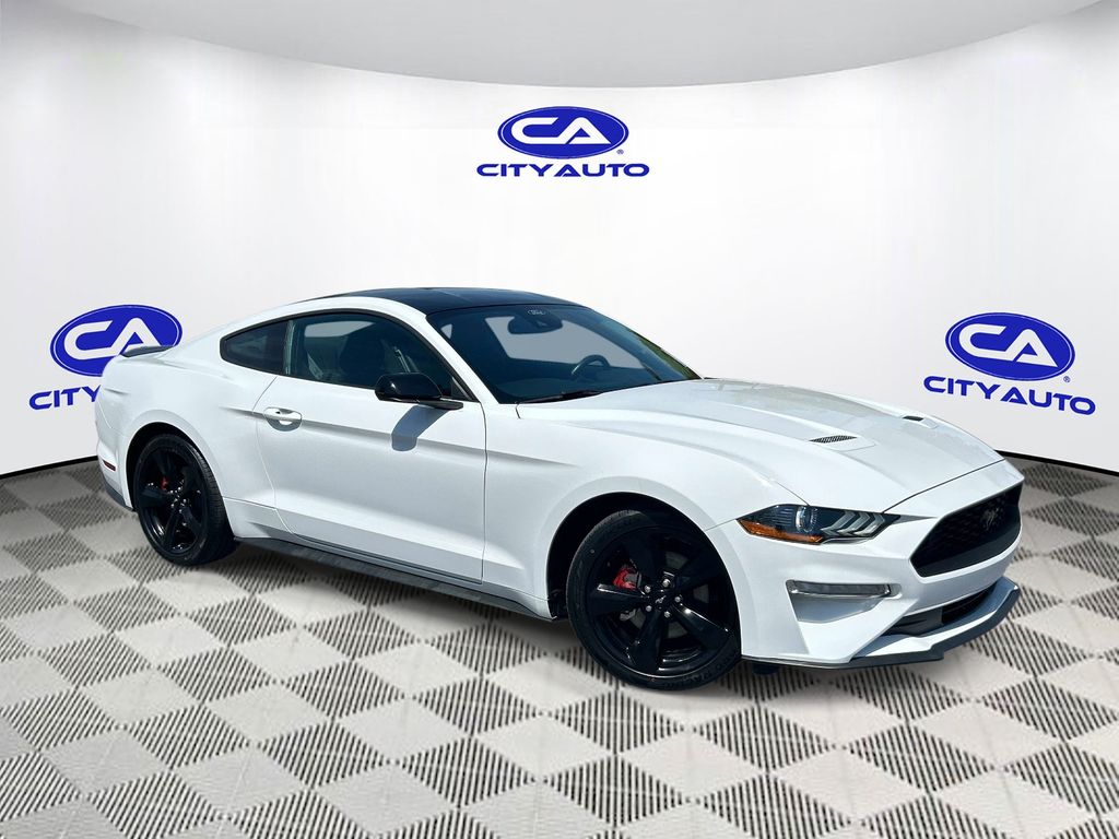 2021 Ford Mustang EcoBoost