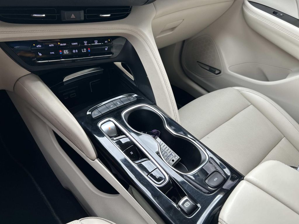 Used 2022 Buick Envision SUV