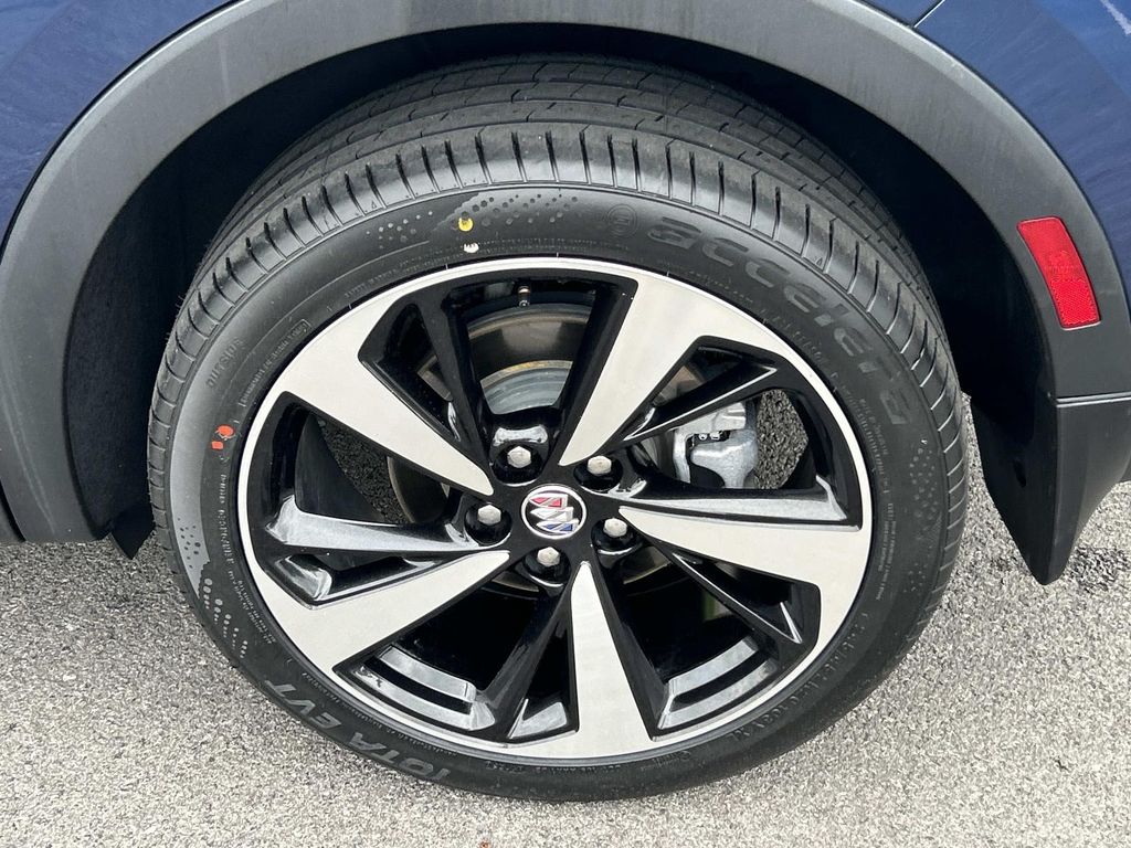 Used 2022 Buick Envision SUV