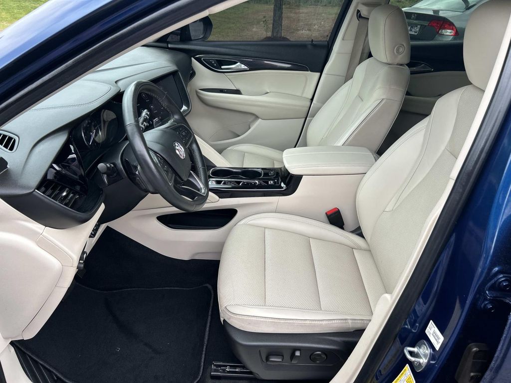 Used 2022 Buick Envision SUV