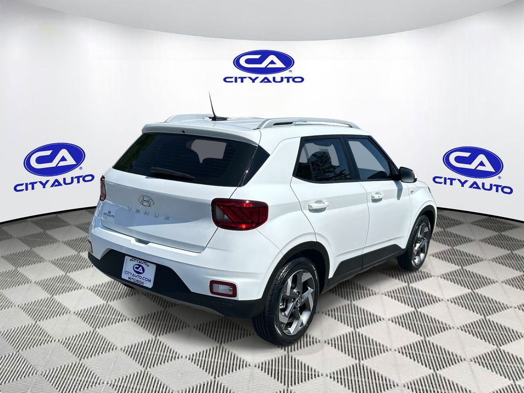 Used 2025 Hyundai Venue SUV