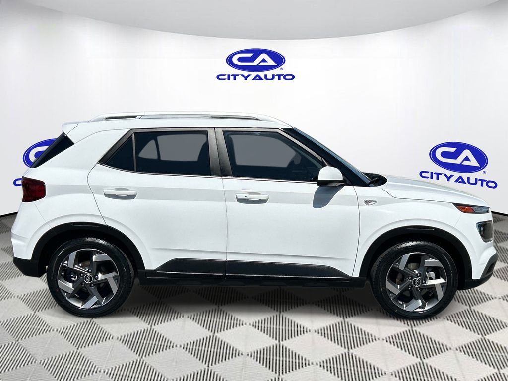 Used 2025 Hyundai Venue SUV