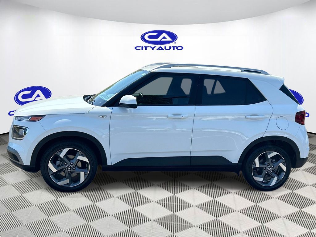 Used 2025 Hyundai Venue SUV