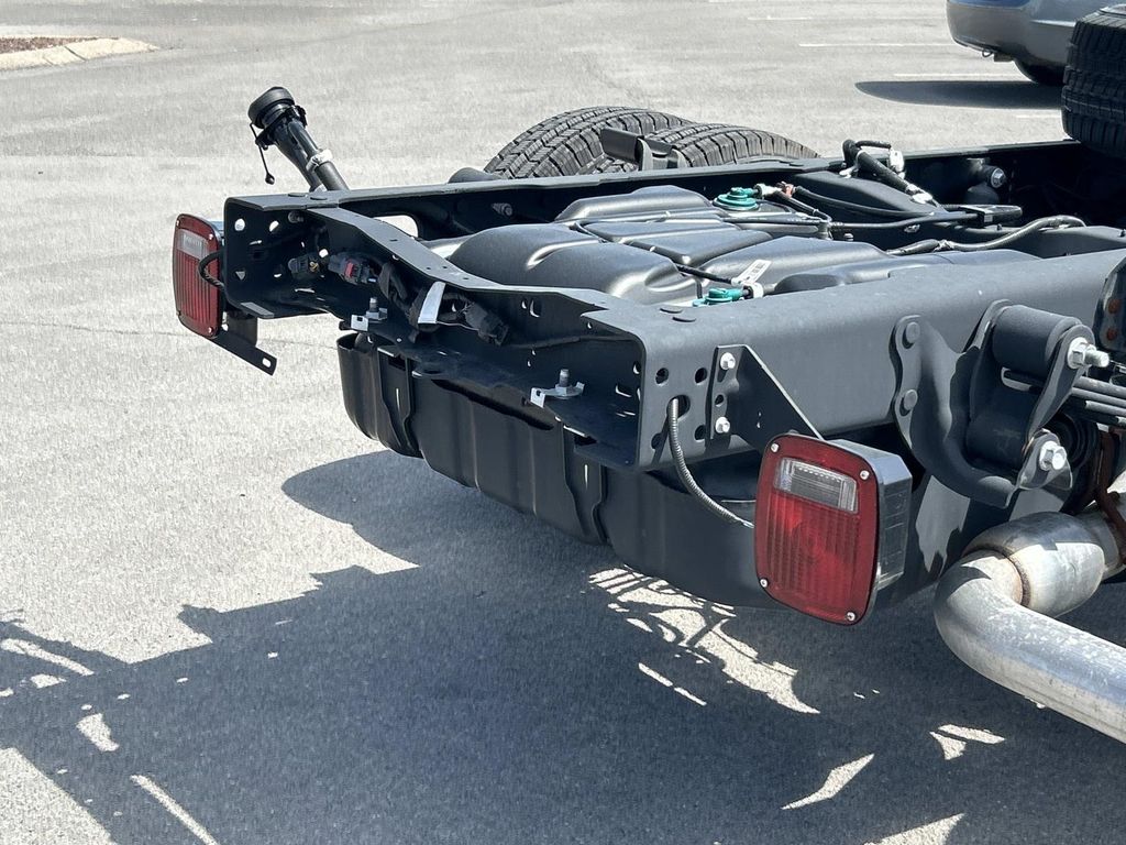 Used 2025 Ford F-350 Super Duty Chassis Truck