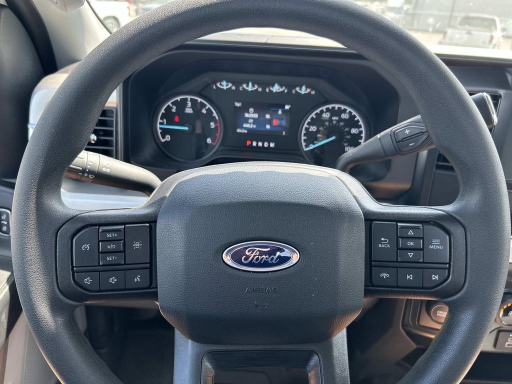 Used 2025 Ford F-350 Super Duty Chassis Truck