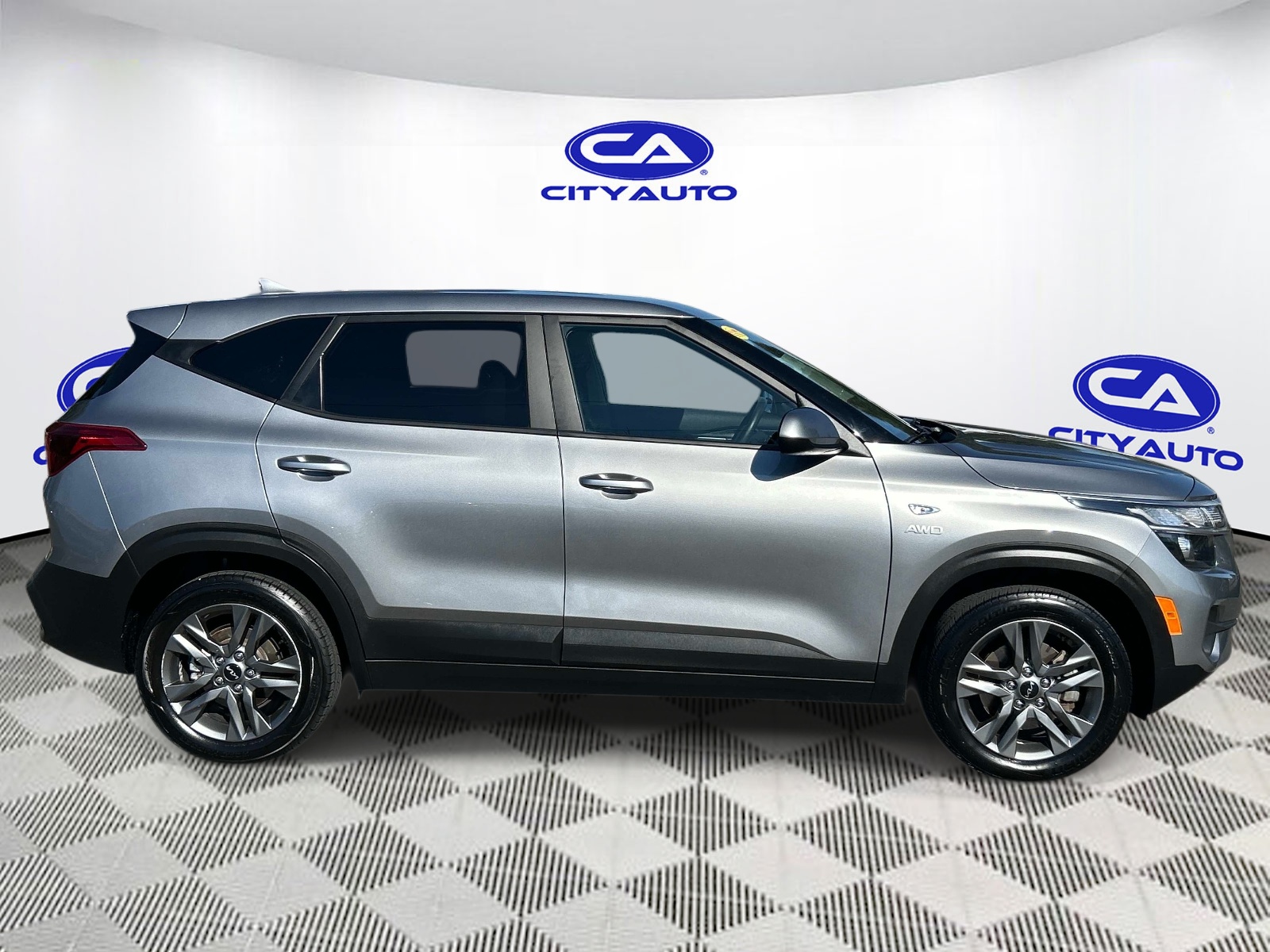 Used 2023 Kia Seltos SUV