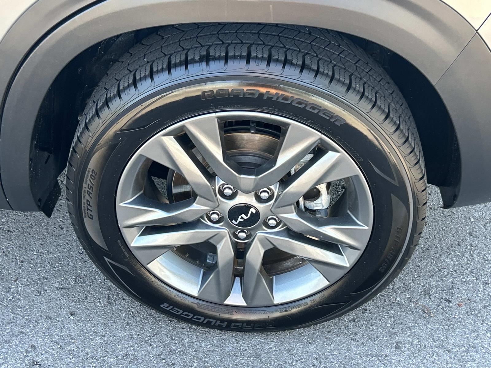 Used 2023 Kia Seltos SUV