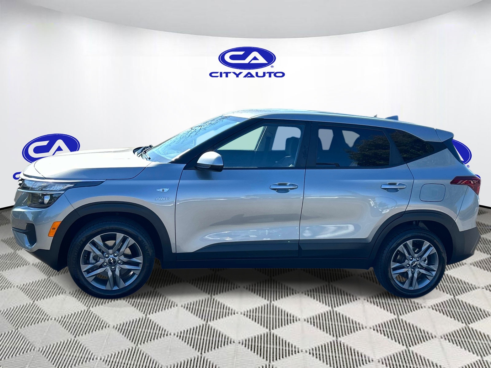Used 2023 Kia Seltos SUV