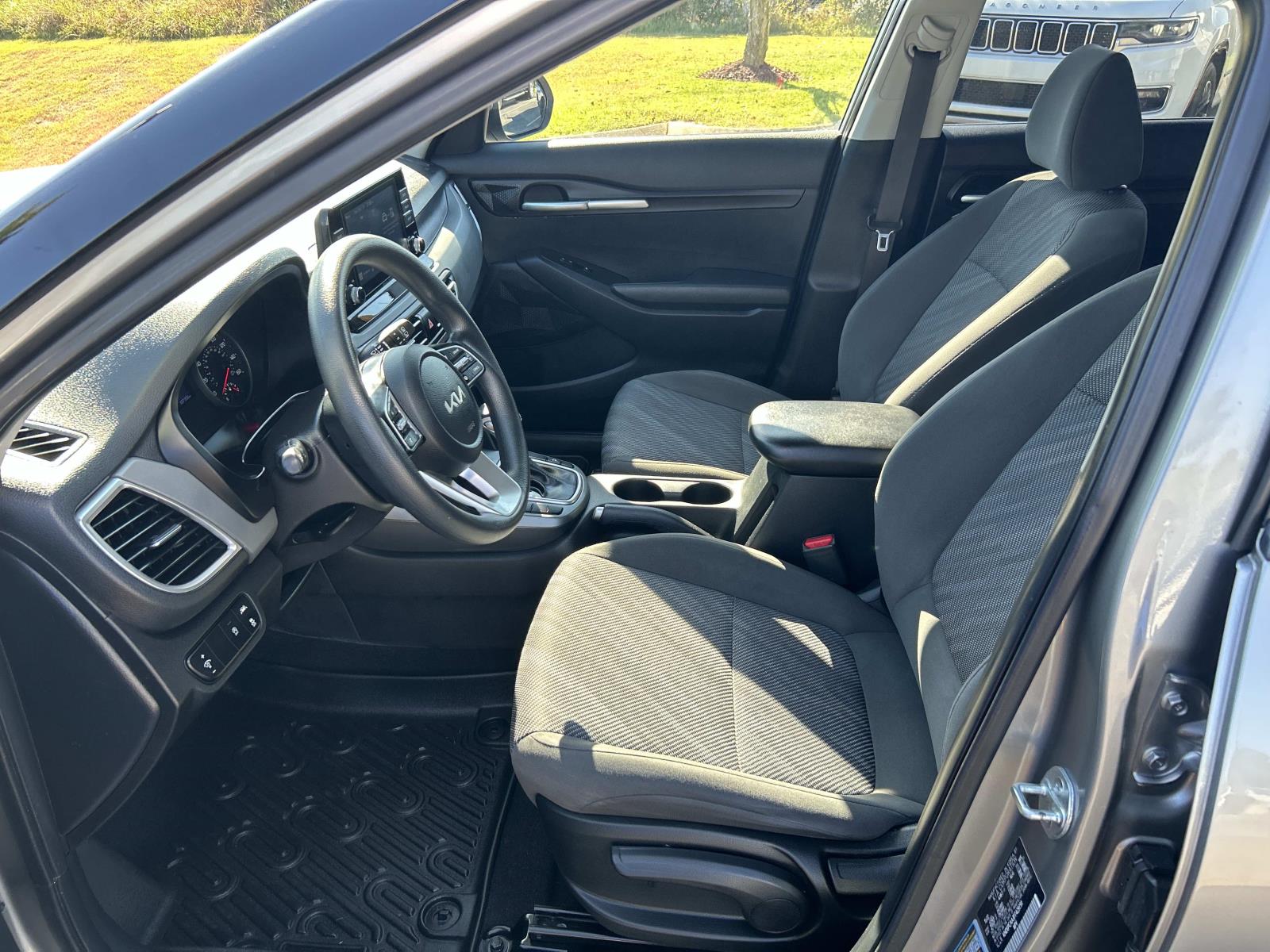 Used 2023 Kia Seltos SUV