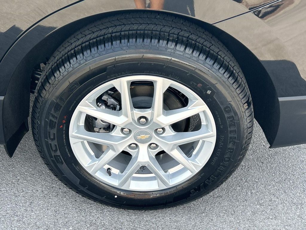 Used 2023 Chevrolet Equinox SUV