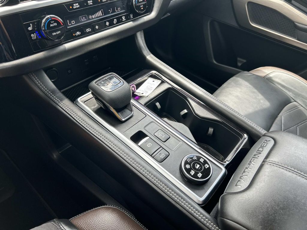 Used 2022 Nissan Pathfinder SUV