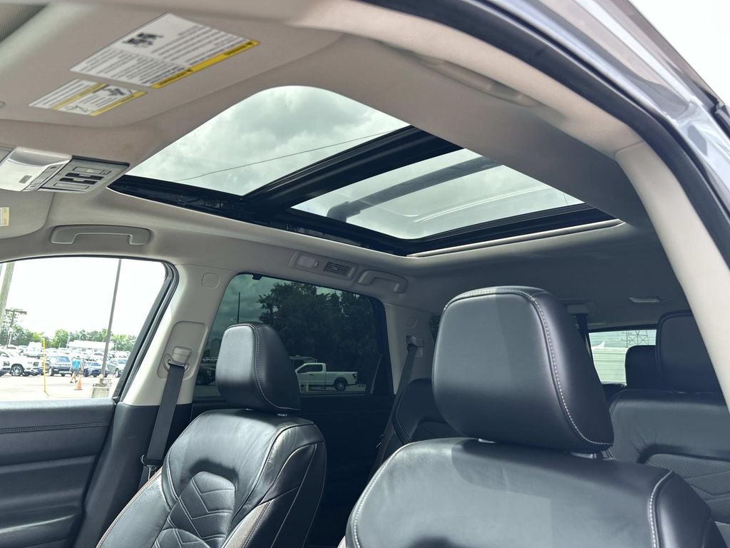 Used 2022 Nissan Pathfinder SUV