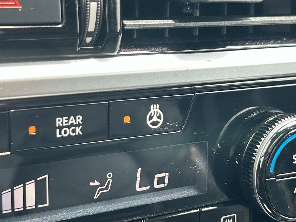 Used 2022 Nissan Pathfinder SUV