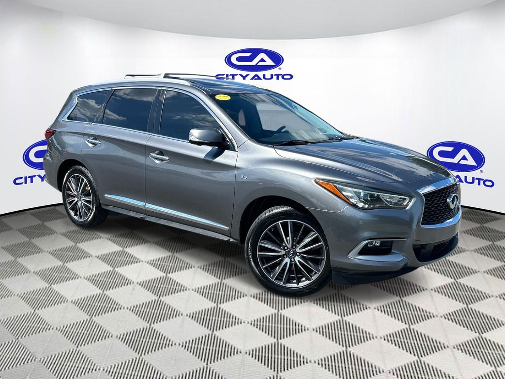 2016 INFINITI QX60 3.5 AWD's photo