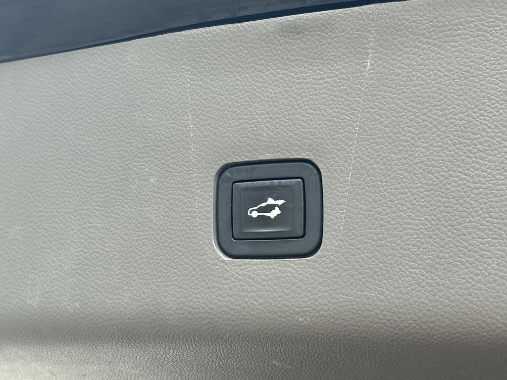 Used 2019 Chevrolet Traverse SUV