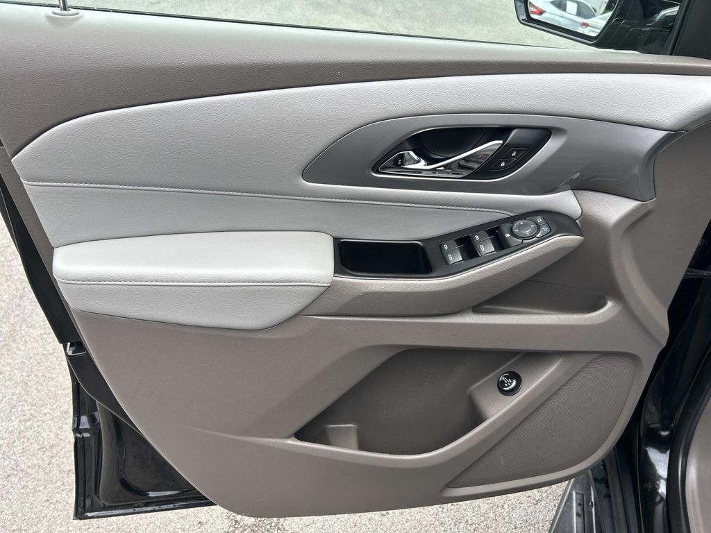 Used 2019 Chevrolet Traverse SUV