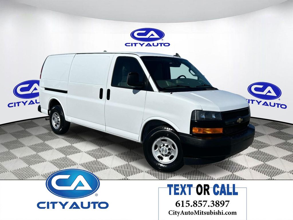2020 Chevrolet Express 2500 Work Van HD's photo