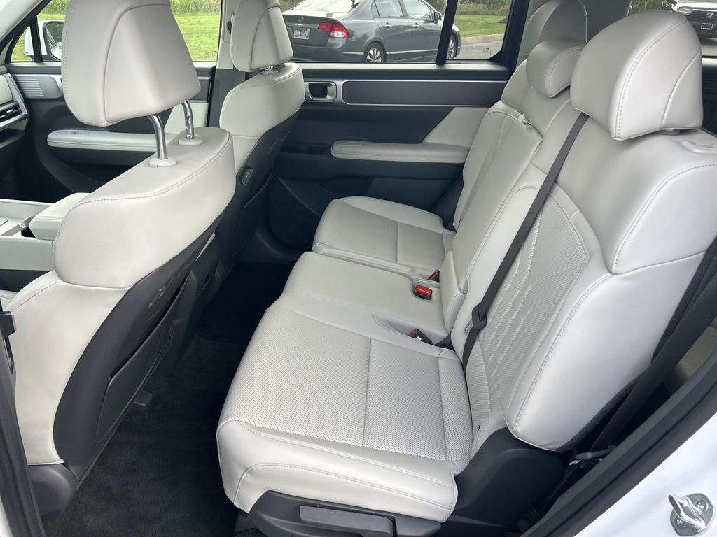Used 2025 Hyundai Santa Fe SUV