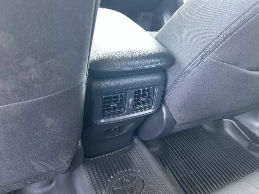Used 2021 Toyota RAV4 SUV