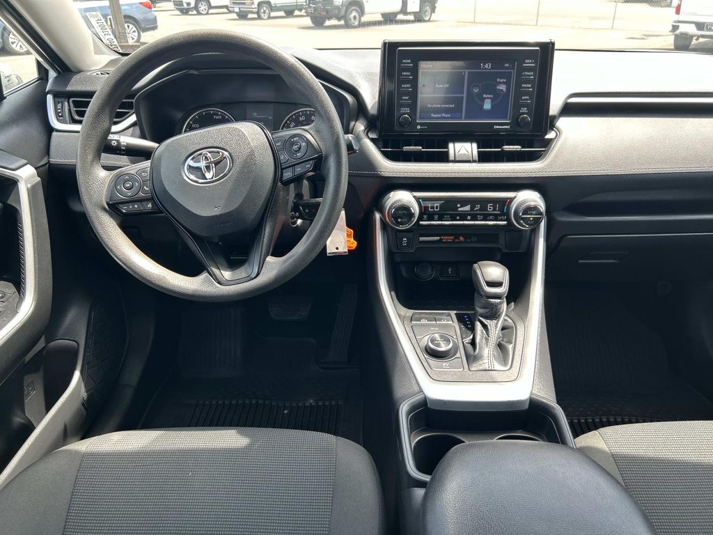 Used 2021 Toyota RAV4 SUV
